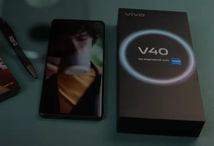 VIVO V40